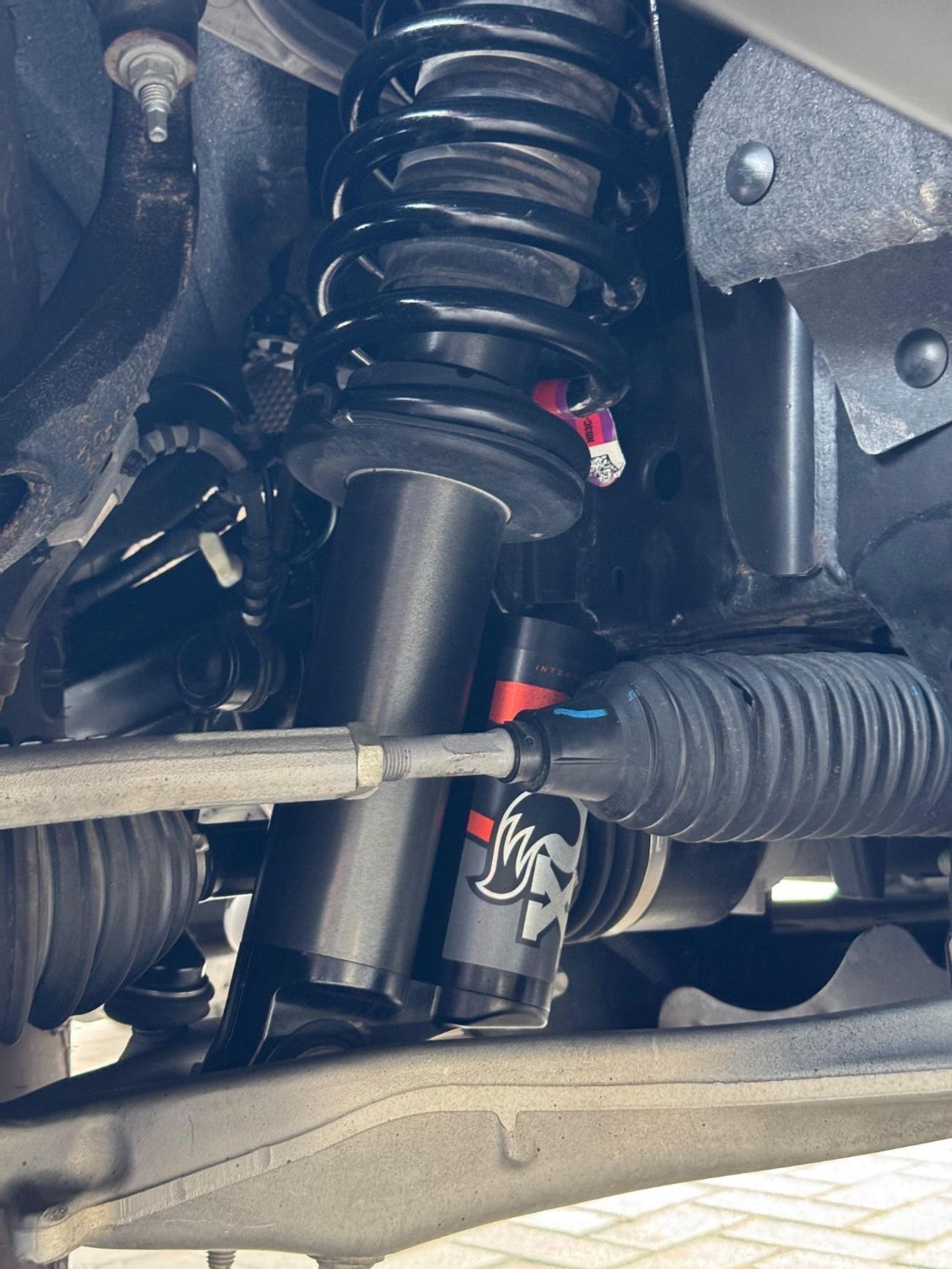 فورد برونكو V6 2.7L TT / WILDTRAK / GCC / كاميرا 360 درجة / ممشى قليل / مجموعة رفع فوكس الأصلية / رادار