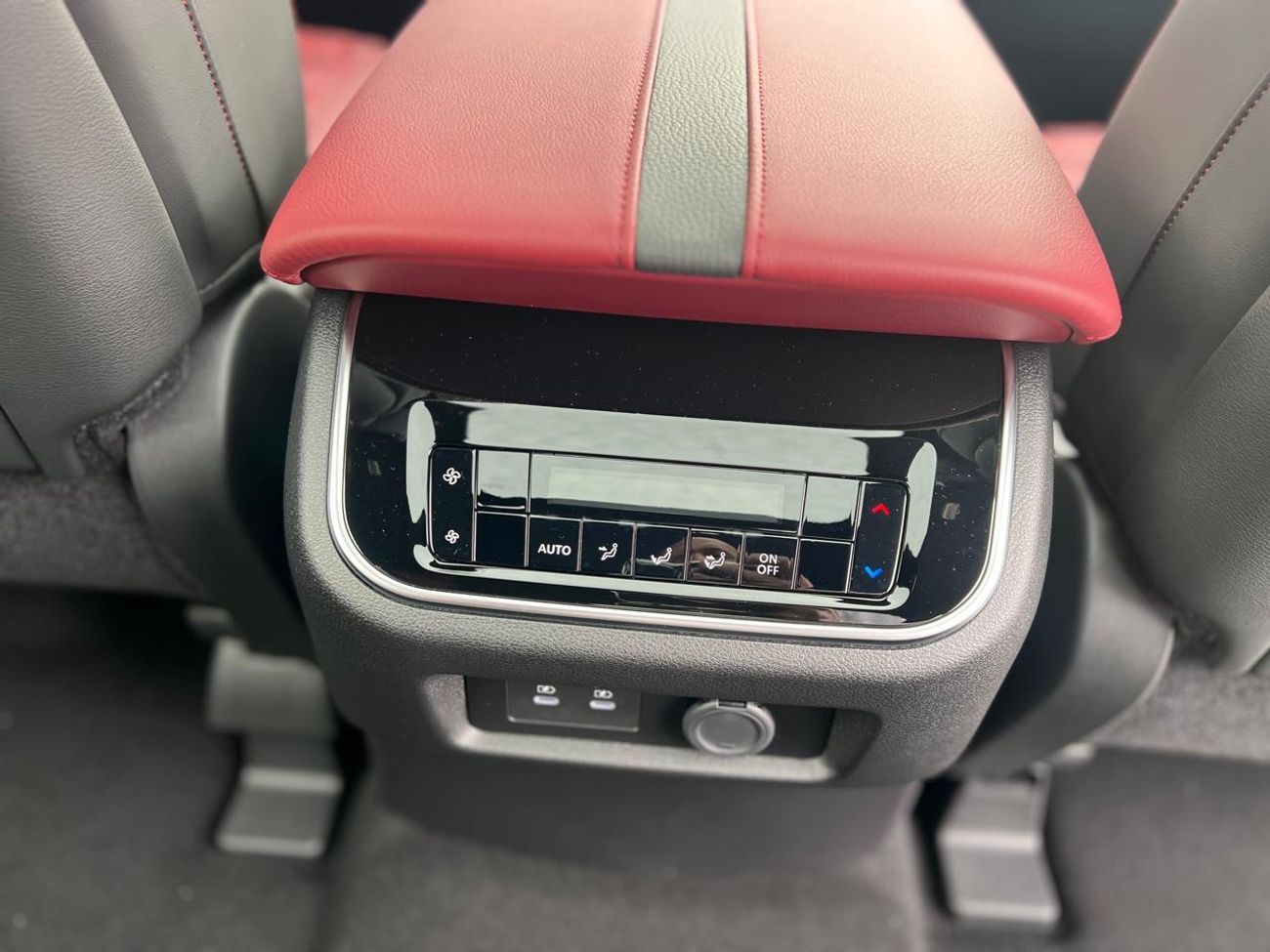 Nissan Patrol Nissan Patrol LE Titanium 2026 Gcc