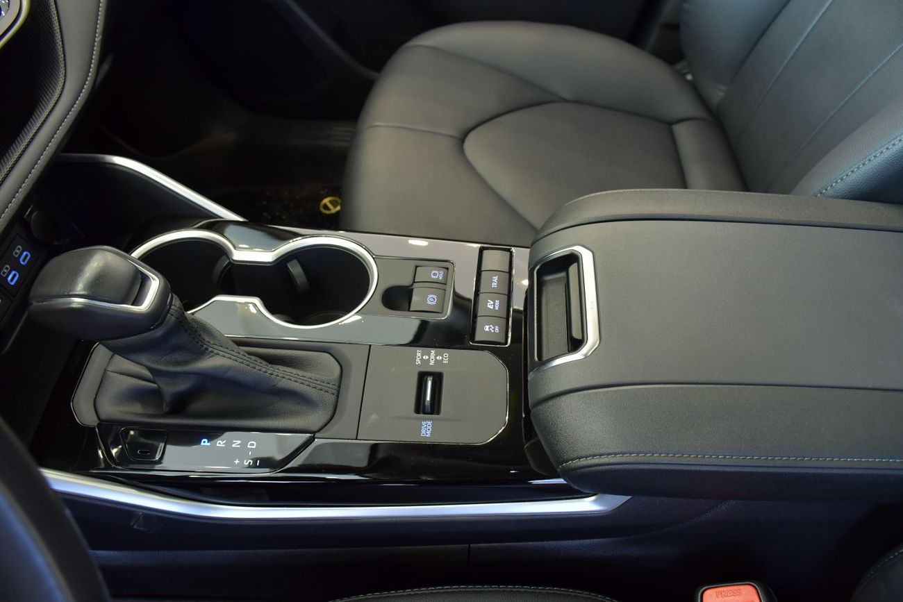 Toyota Highlander 2.5L Hybrid VXR (AWD)