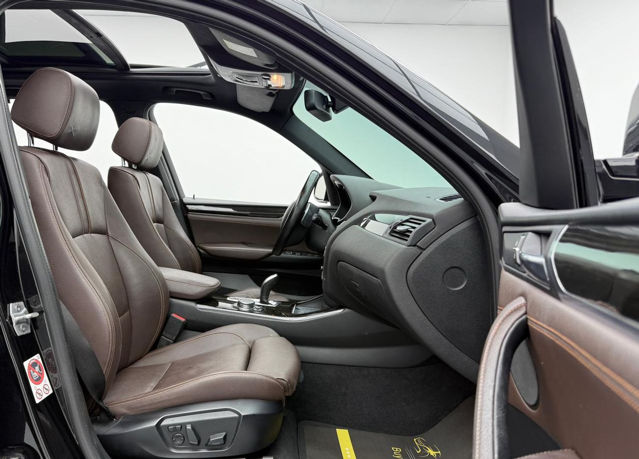 BMW X3 xDrive 28i 2.0L 2016 BMW X3 xDrive28i M-Kit, Full Service History, Excellent Condition, GCC