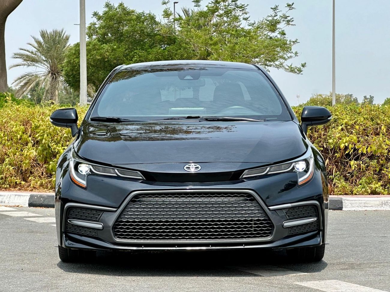 Toyota Corolla Nightshade  SE