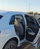 Audi Q3 40 TFSI quattro S Line 2.0L SUV