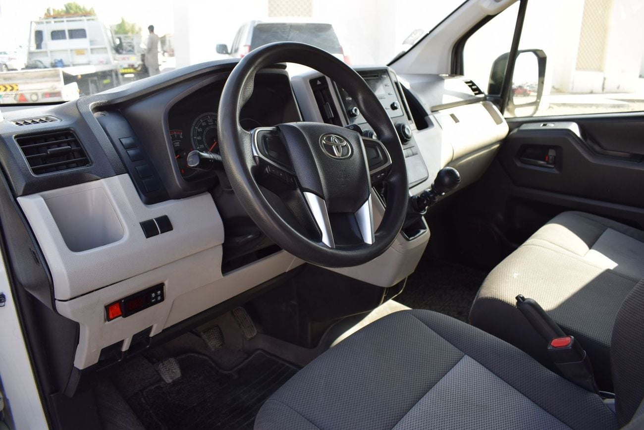 تويوتا هاياس GLS - High Roof 3.5L