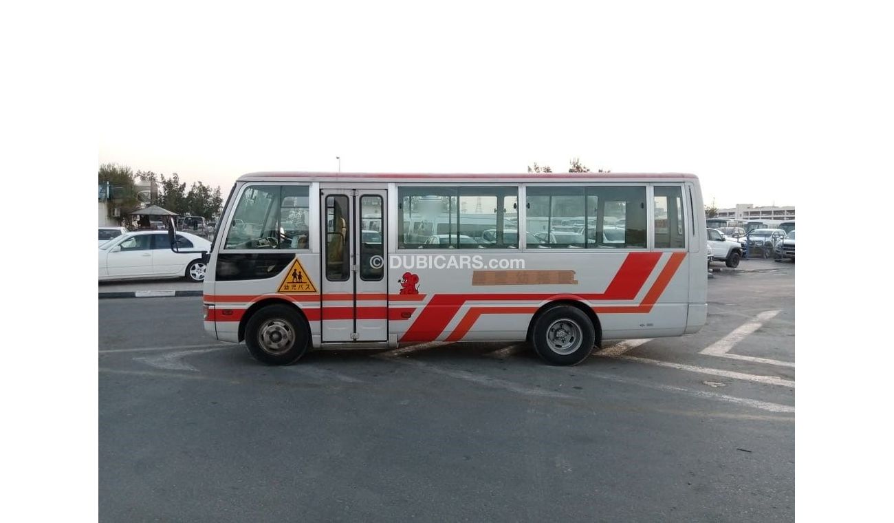 Mitsubishi Rosa MITSUBIAHI ROSA RIGHT HAND DRIVE (PM966)