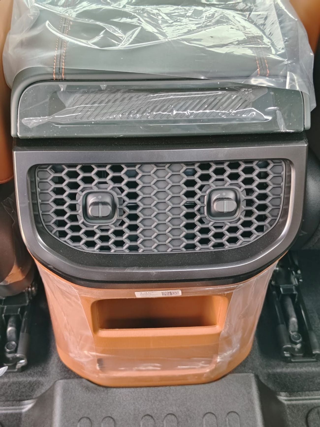 كيا تسمان Kia Tasman X PRO 2.5L Turbo 2026 – فل أوبشن | 2.5 لتر تيربو | بيج خارجي | داخلية بني