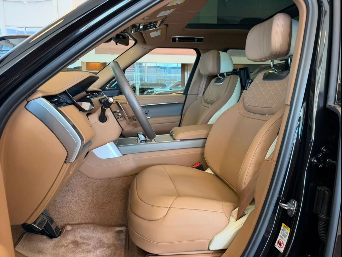 Land Rover Range Rover SV LWB P615 P615 SV Autobiography LWB * Export Offer *
