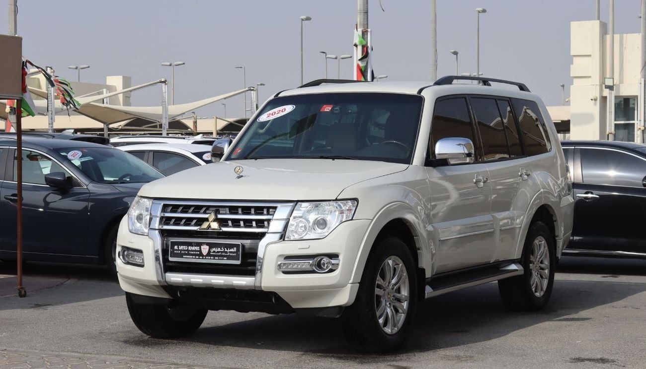 ميتسوبيشي باجيرو ميتسوبيشي باجيرو 2020- خليجى - بدون حوادث -  3.8L - (6)V -عدد7مقاعد - بحاله ممتازه