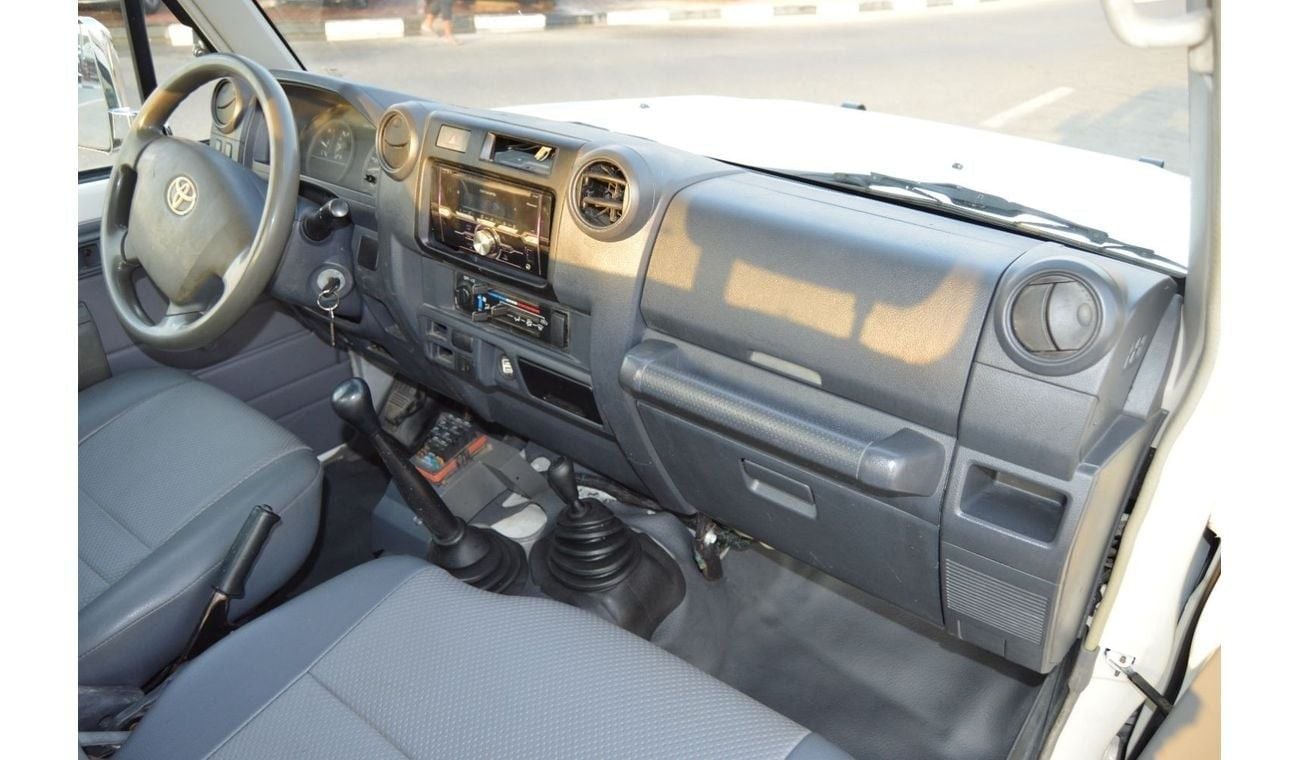 Toyota Land Cruiser Pick Up Single cabin LEFT HAND DRIVE