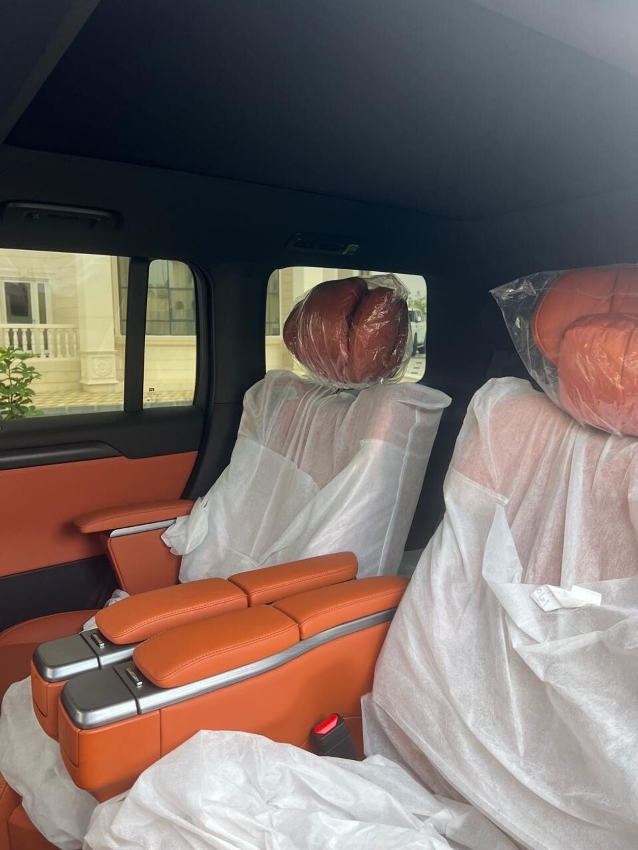 ROX 01 2025 ROX 01 VIP 6 seater Long range