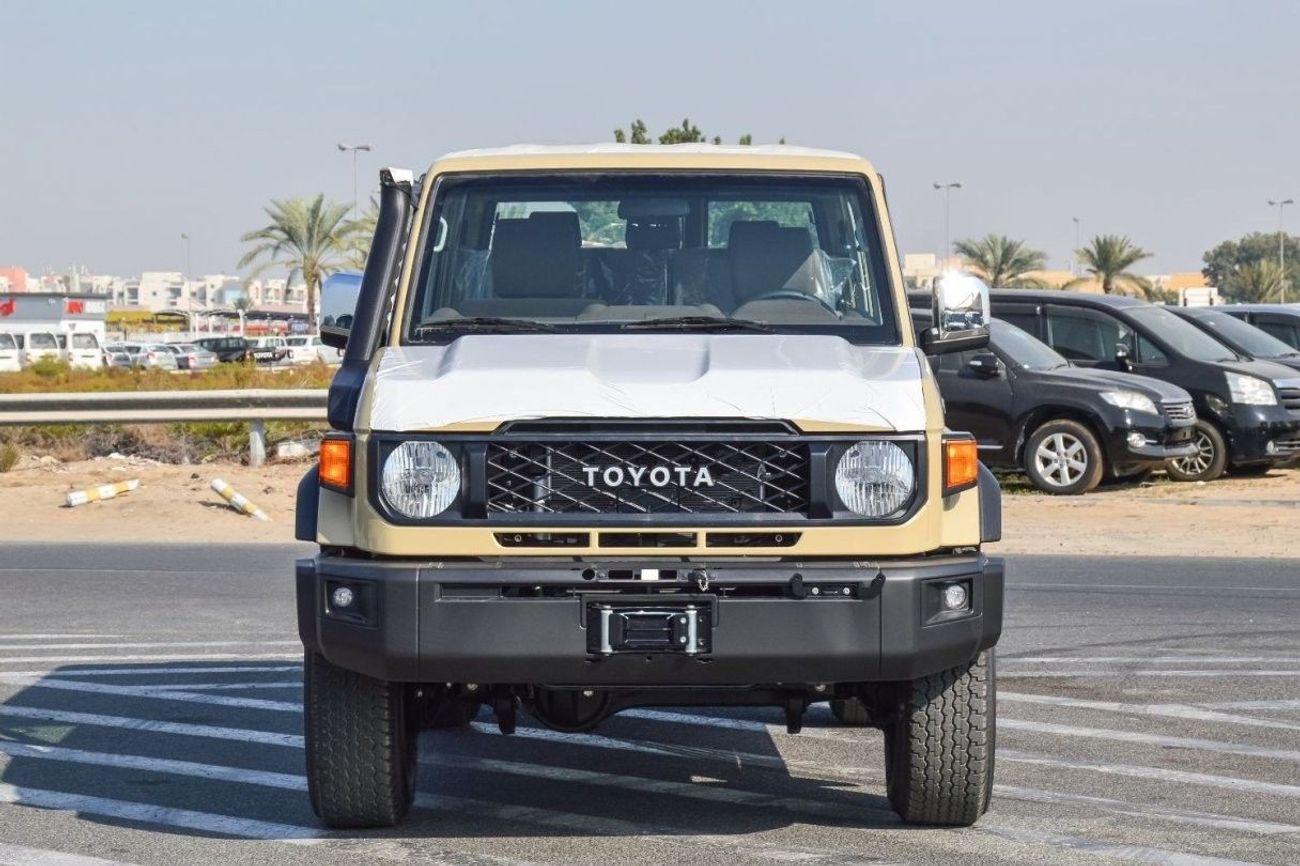 Toyota Land Cruiser TOYOTA LAND CRUISER 76 SERIES 4.0L 4WD V6 SUV 2024 | REAR CAMERA | 8 INCH DISPLAY | DIFFERENTIAL LOC