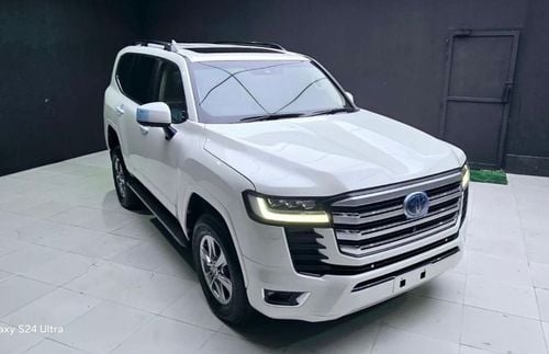 Toyota Land Cruiser GXR Toyota Land Cruiser 2022 full option