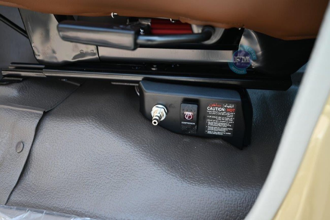 Toyota Land Cruiser Pick Up Double Cab SDLX 2.8L Diesel 4WD 5 Seater Automatic