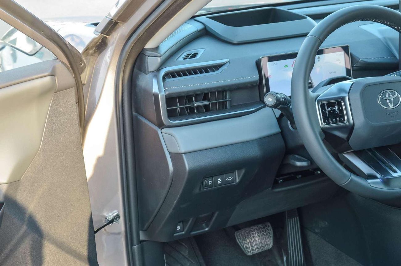 تويوتا راف ٤ VXR HEV 2.5L AWD SUV 2026