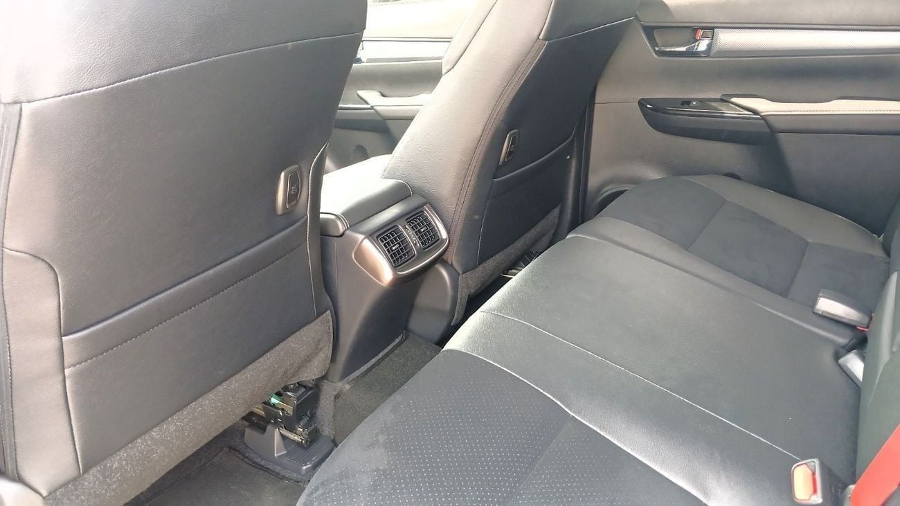 تويوتا هيلوكس GR SPORT Toyota Hilux GR 2.8L Diesel 2025YM