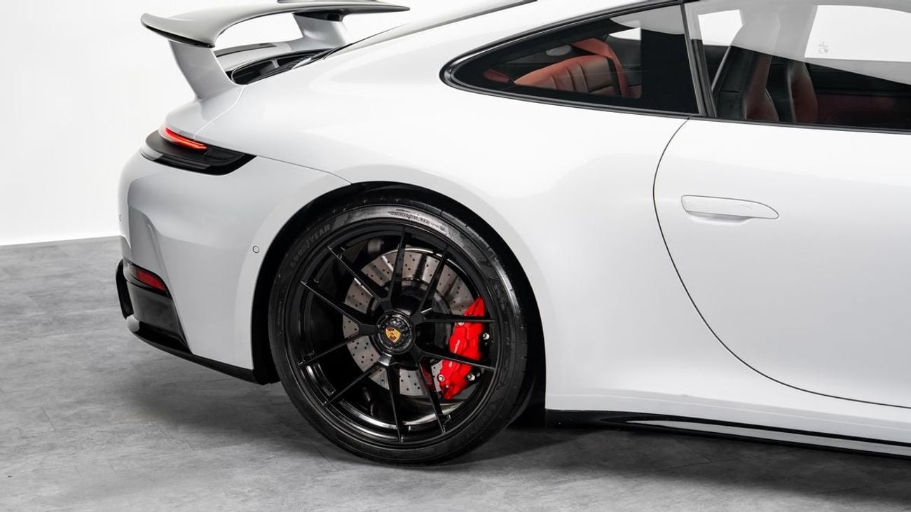 Porsche 911 CARRERA GTS - 2026 - GCC - Under Warranty