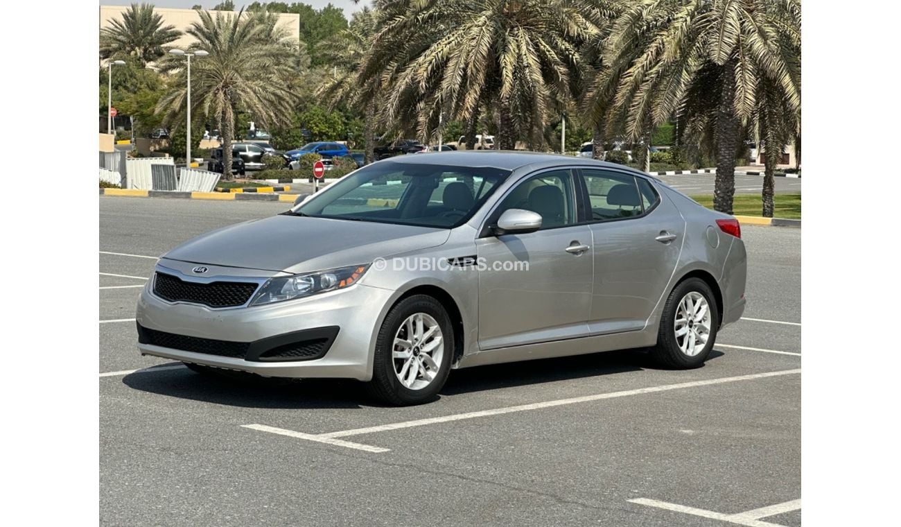 كيا أوبتيما موديل 2011 خليجي حاله ممتازه جدا من الداخل والخارج فل مواصفات