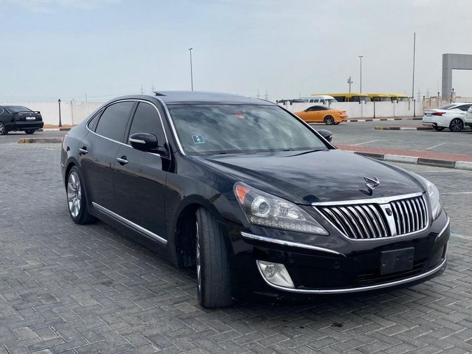 Used Model Hyundai Equus VIP 2012, USA, 8 cylinder, mileage, 144,000 ...