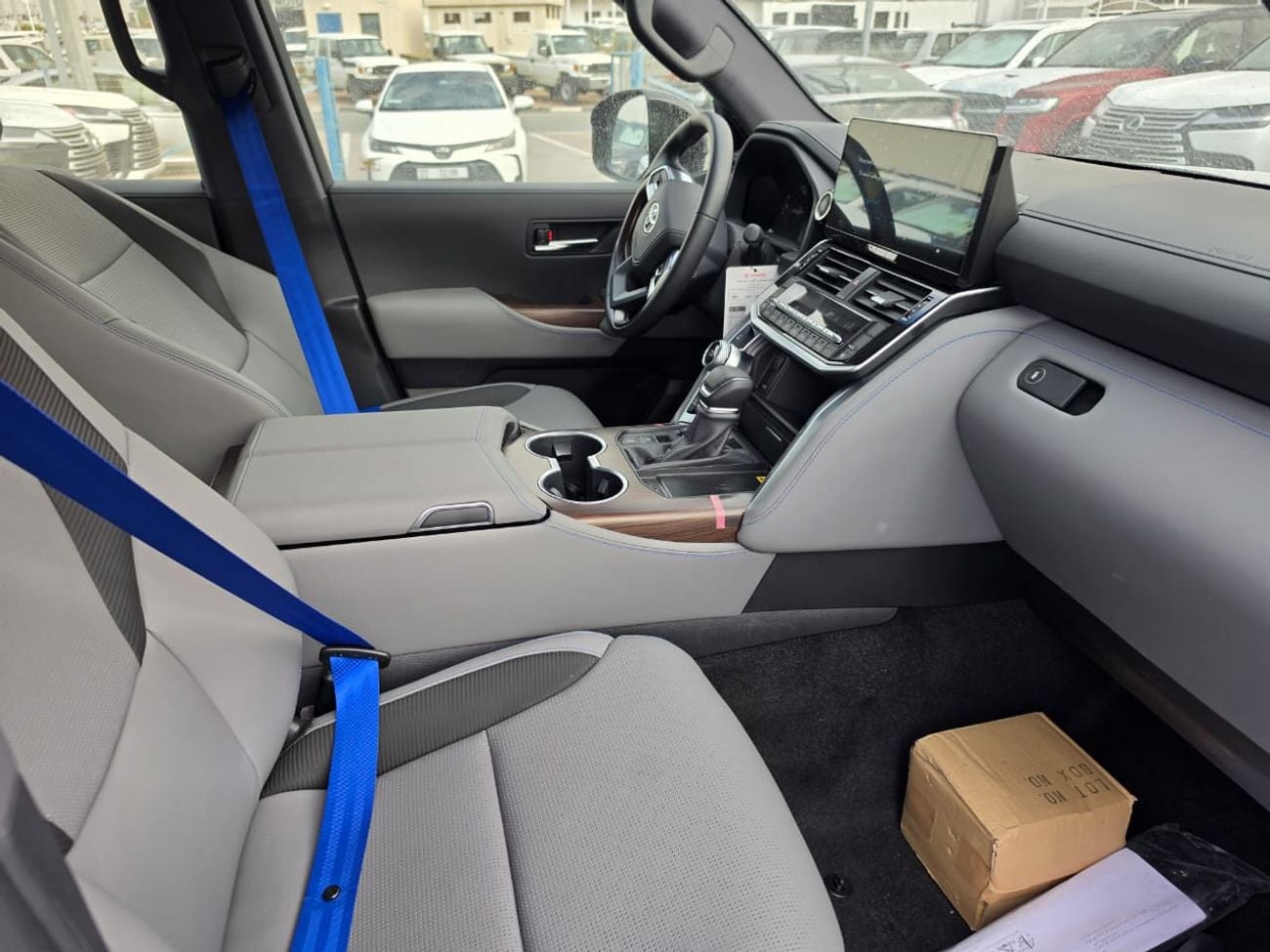 تويوتا لاند كروزر TOYOTA LANDCRUISER BLUE STORM LUXURY