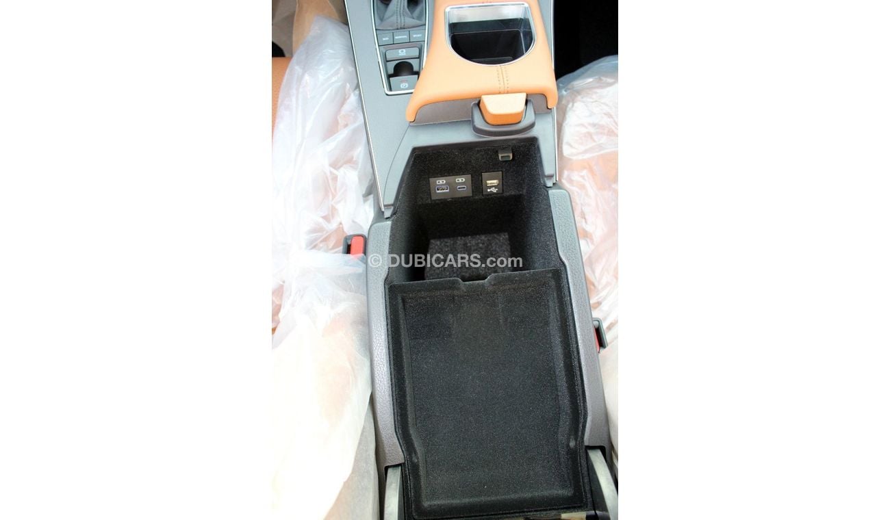 تويوتا افالون ليميتيد 3.5L V6 Petrol Limited Auto