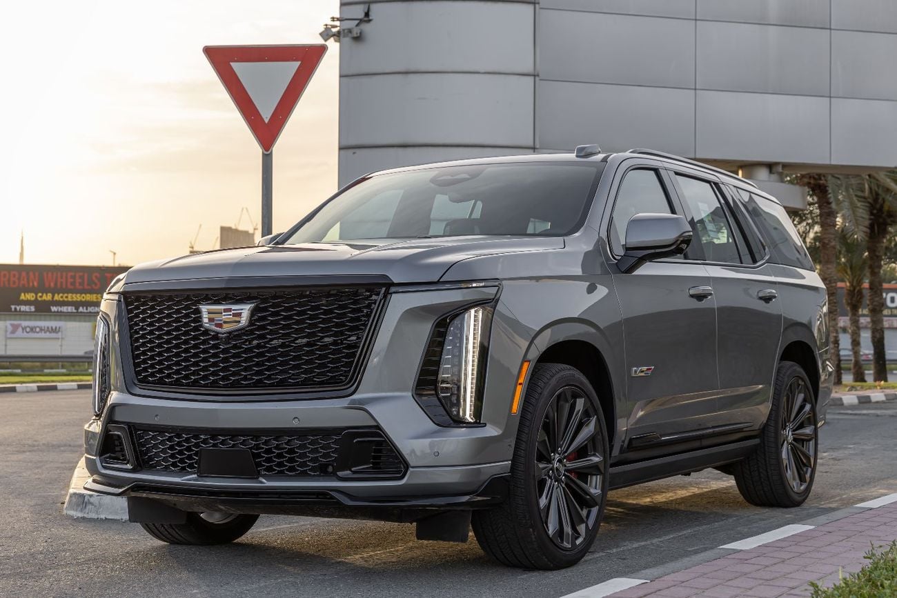 Cadillac Escalade Escalade-V 6.2L Cadillac Escalade | V | 2025 | GCC | Warranty available with Al Kendy + Service Cont