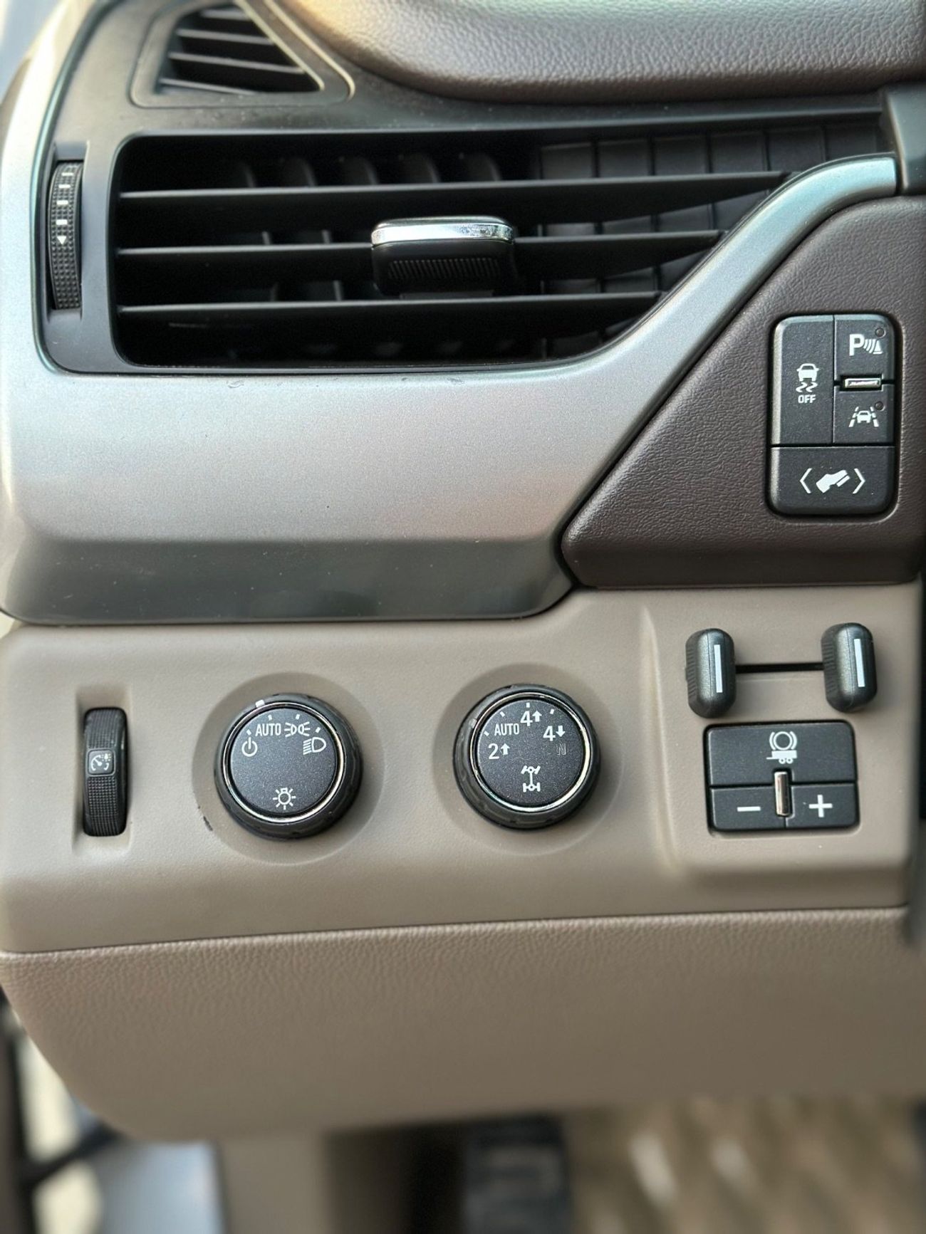 Chevrolet Tahoe LT Taho USA 2016