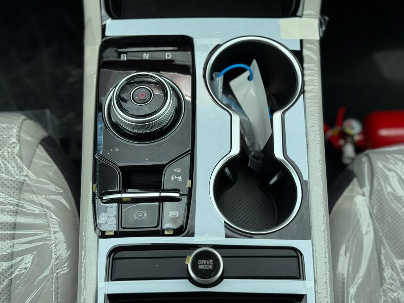 Kia K5 Kia K5  2026, GCC Specs HEV 2.0L