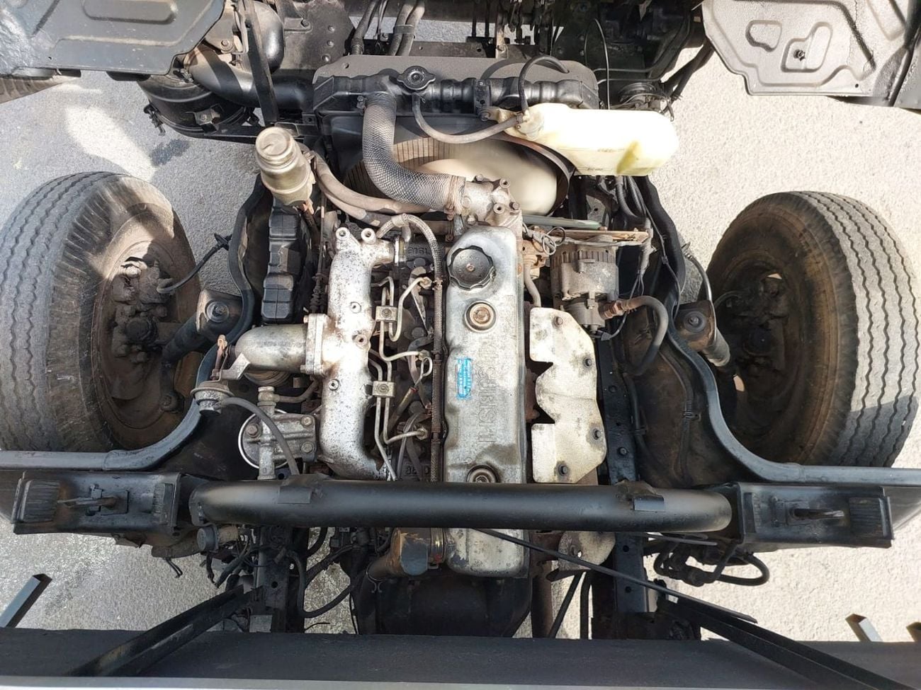 ميتسوبيشي فوسو كانتير (RAMADAN OFFER) MITSUBISHI CANTER TRUCK RHD 1988 MODEL 3.6 L DIESEL MANUAL(PM23190)