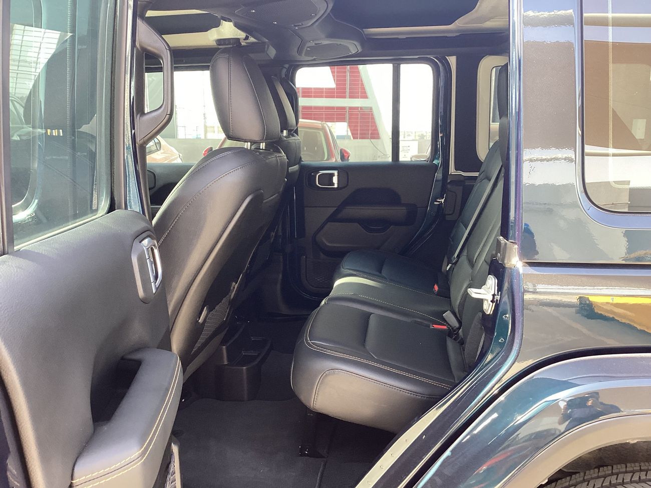 Jeep Wrangler Sahara Unlimited | Guaranteed Warranty | 0 Down Payment