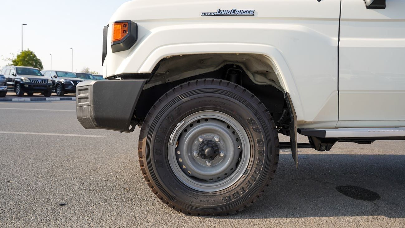 Toyota Land Cruiser Pick Up