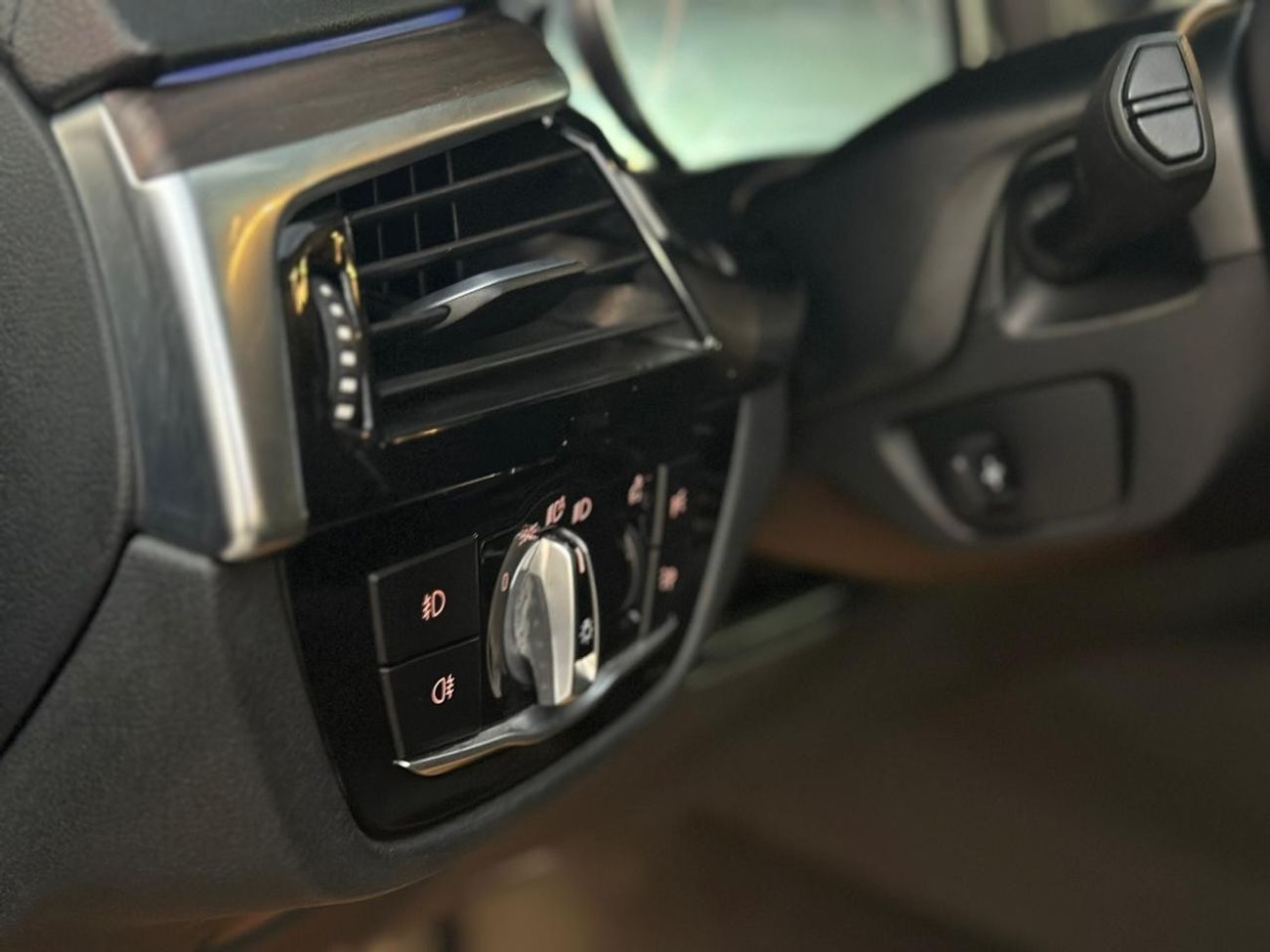 بي أم دبليو 520i BMW 520d xdrive 2017 Korean Specs