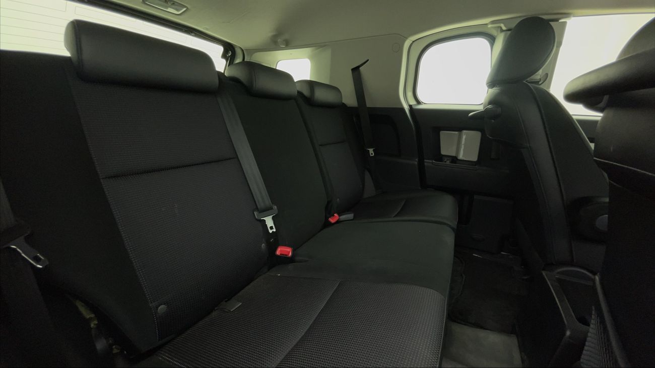 Toyota FJ Cruiser GXR 4 | Zero Down Payment | Home Test Drive