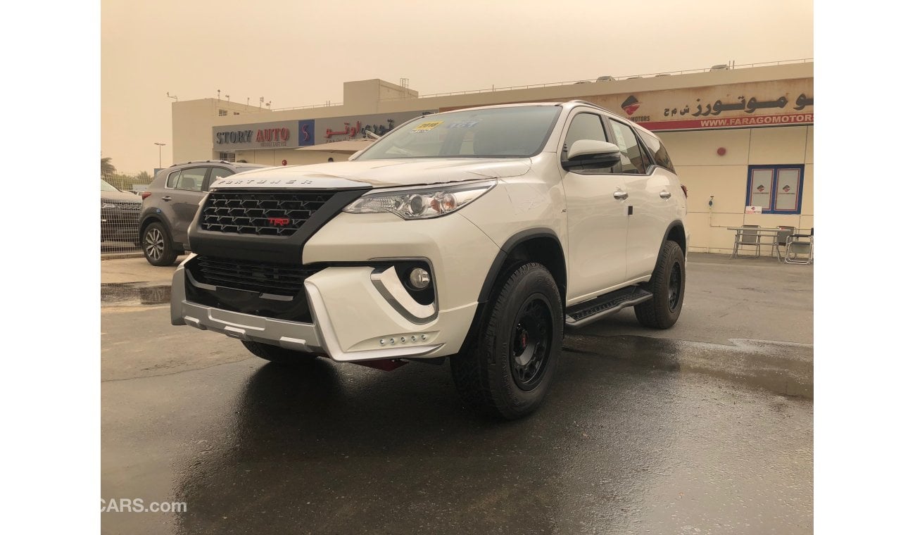 Toyota Fortuner V6 TRD SPORT 4.0L 2018