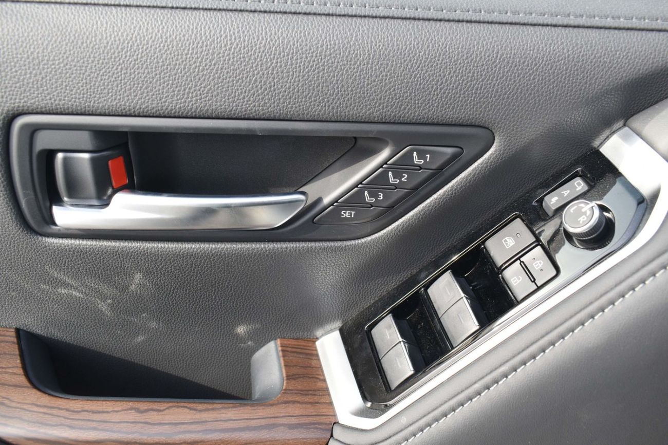 Toyota Land Cruiser 2025 MODEL TOYOTA LAND CRUISER VX 3.5L HYBRID