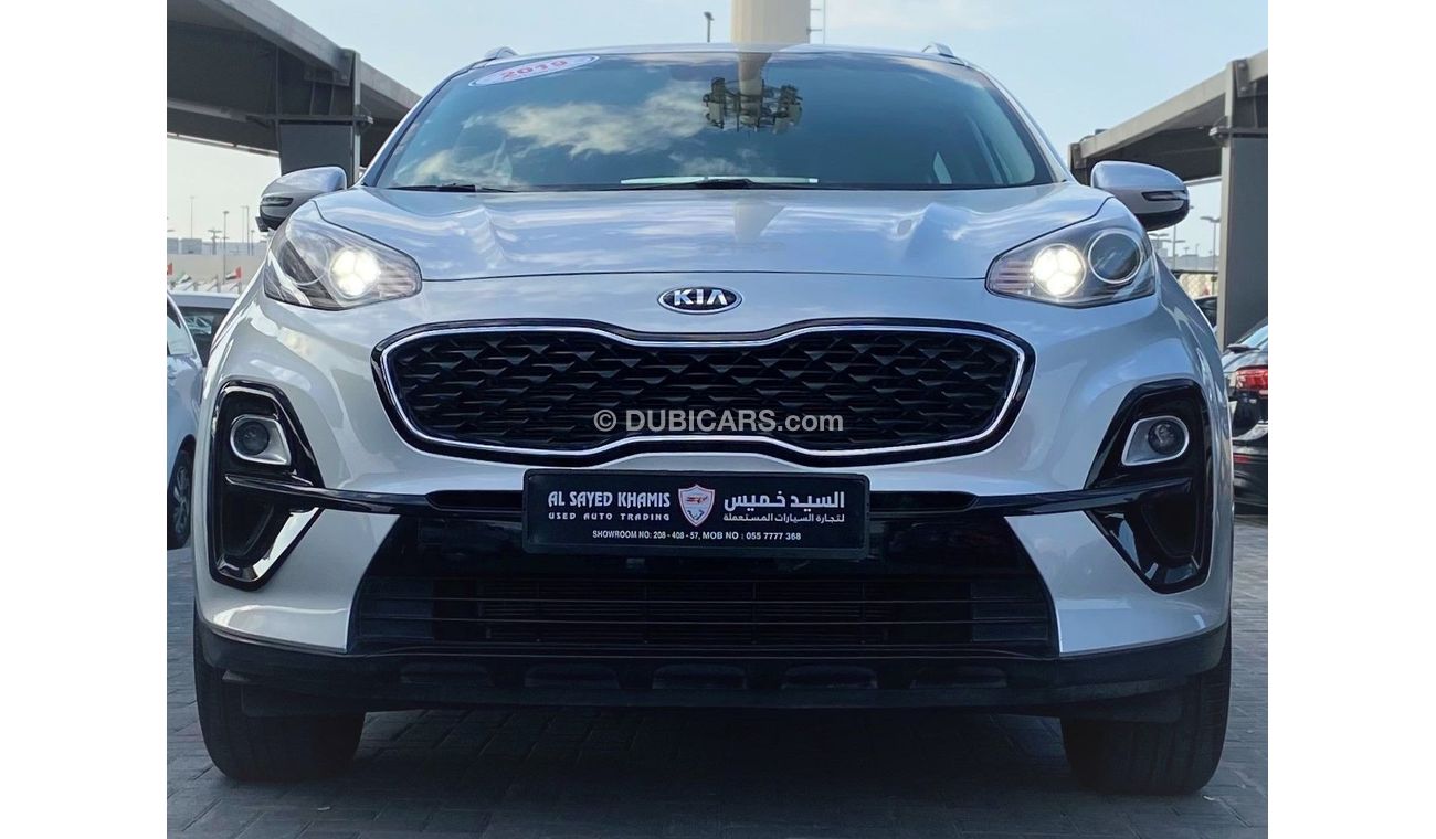 Kia Sportage Mid (GCC 2.0 ) very good condition without accident original painting