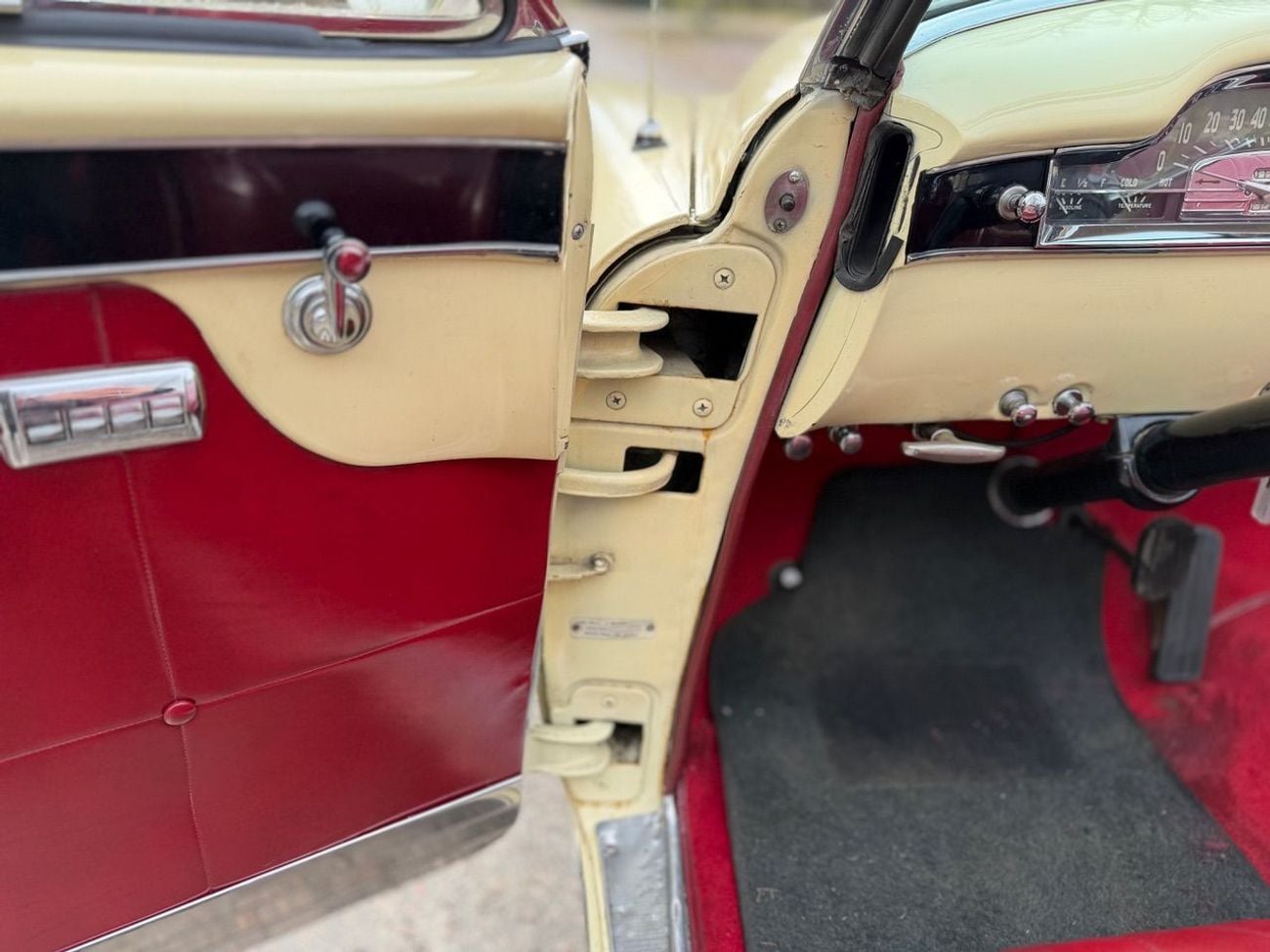 Cadillac Series 62 1949 Cadillac Series 62 Convertible – Fiesta Ivory – Red Leather – Matching Numbers – Collector Grad