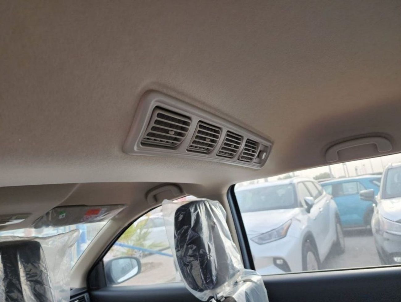 Suzuki Ertiga Suzuki ERTIGA 1.5L Petrol, SUV, FWD, 5Doors Color Silver Model 2024