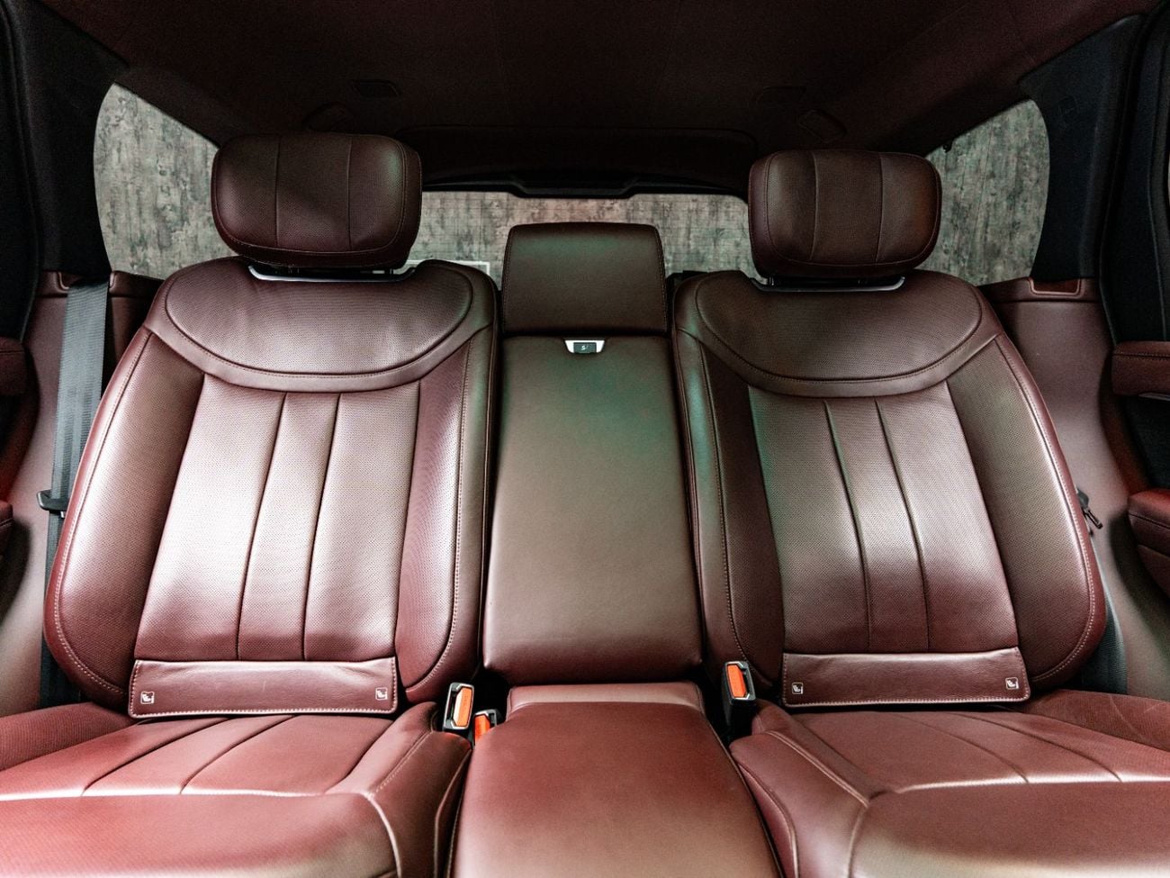 Land Rover Range Rover AUTOBIOGRAPHY BUY NOW, PAY 2027 | THE BLACKLINE STANDARD | 2022 Range Rover Autobiography, 2027 Warranty, GCC