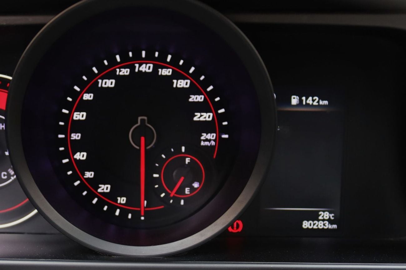 هيونداي إلانترا هيونداى إلنترا 2023 - خليجى - بدون حوادث - محرك 1.6- ممشى قليل - حاله ممتازه من الداخل والخارج