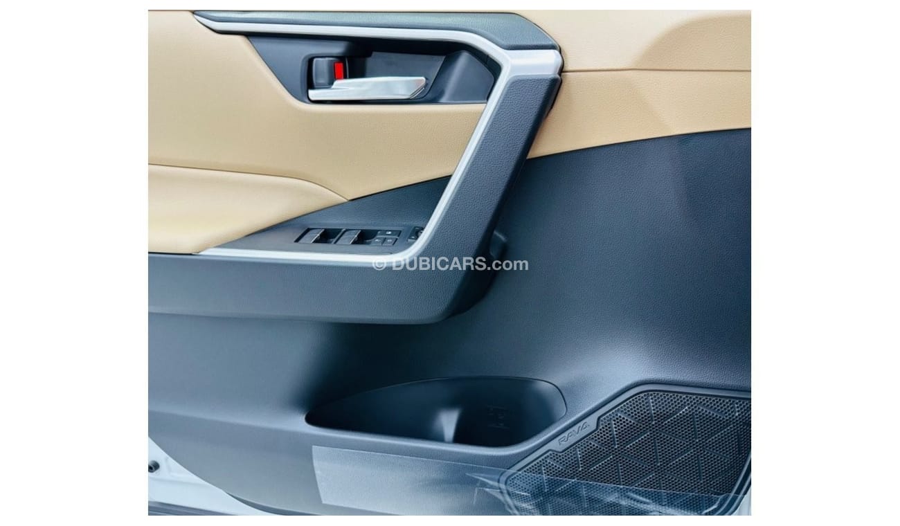 Toyota RAV4 GCC .. Warranty .. VX .. Brand New .