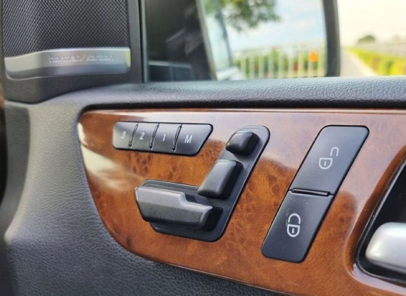 Mercedes-Benz GL 500 4 MATIC V8 4.7L - FULL OPTION - GCC SPECIFICATION - EXCELLENT CONDITION