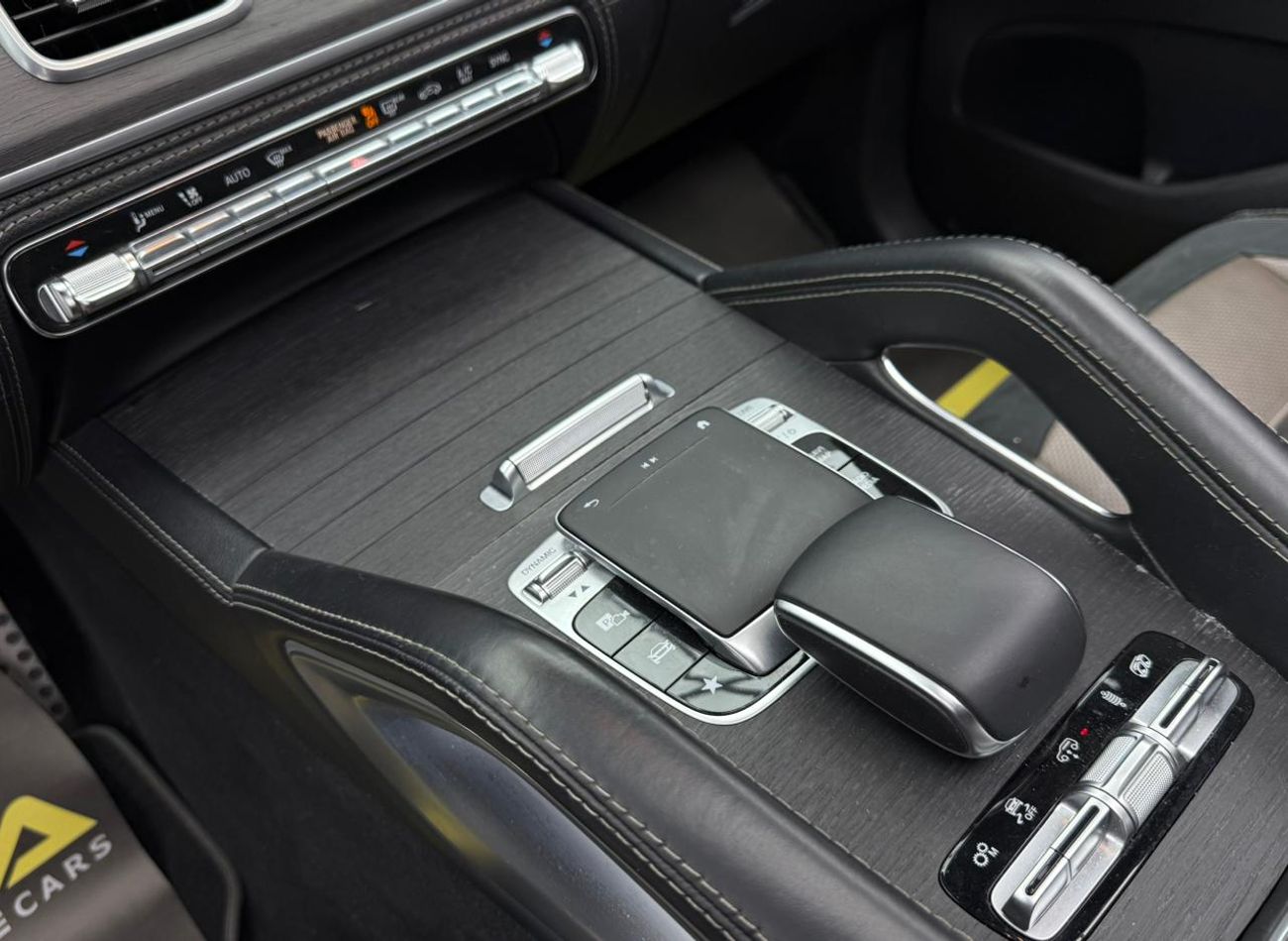 مرسيدس بنز GLE 53 AMG AMG 4MATIC+ 2020 Mercedes-AMG GLE 53 ,Warranty, Excellent Condition ,GCC