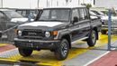 Toyota Land Cruiser Pick Up 4.0L V6 Petrol Double Cabin A/T