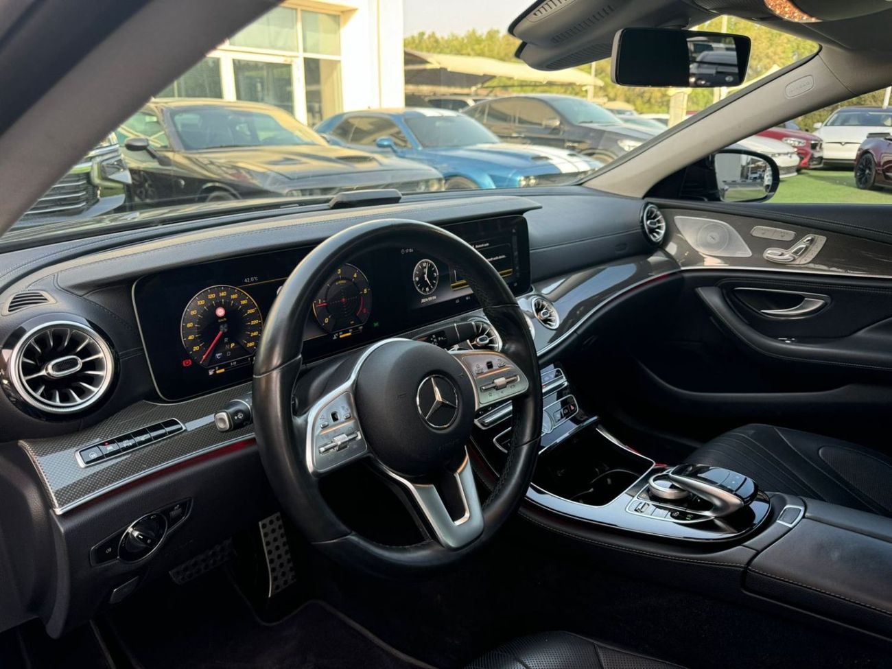 مرسيدس بنز CLS 400 مرسيدس بنز CLS400 وارد كلين تايتل 2019 ديزل  فل ابشن صبغ وكاله بحاله ممتازه