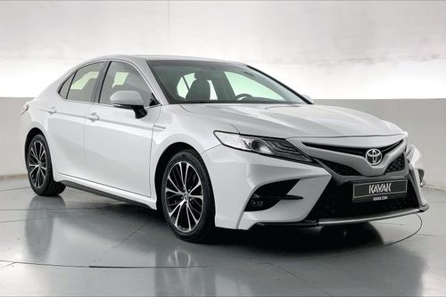Toyota Camry Sport | 1 year free warranty | 0 Down Payment