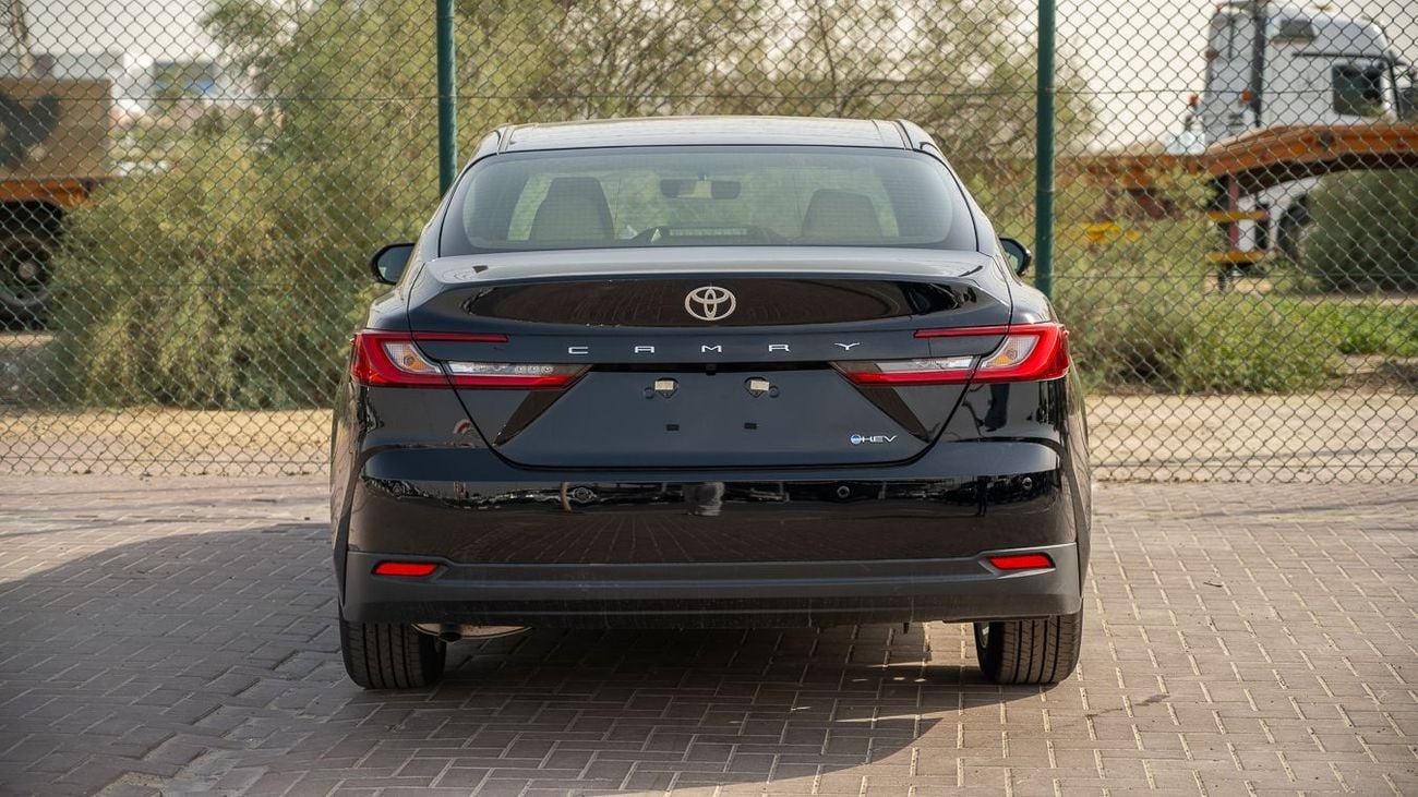 تويوتا كامري TOYOTA CAMRY 2.5 BASIC HYBRID -2025YM