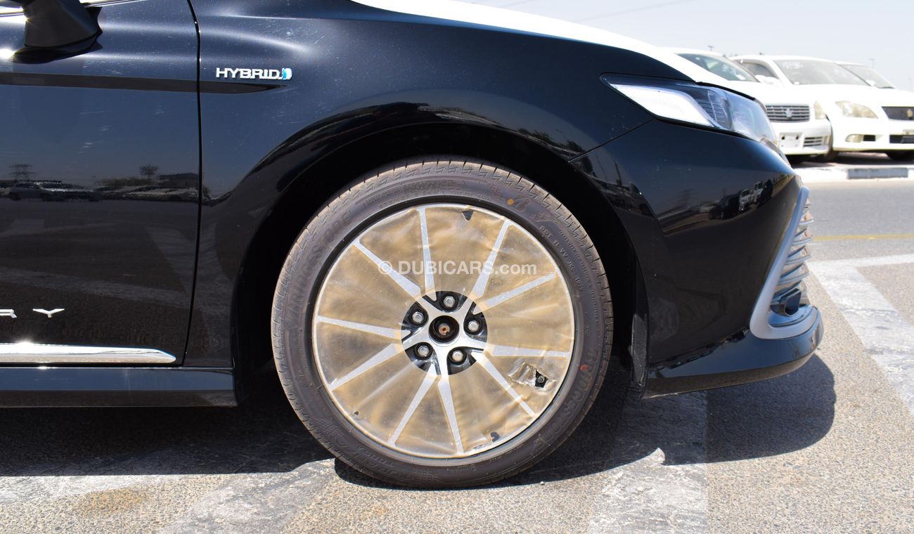 تويوتا كامري GLEX | 2.5L | Hybrid | 2022 | For Export Only