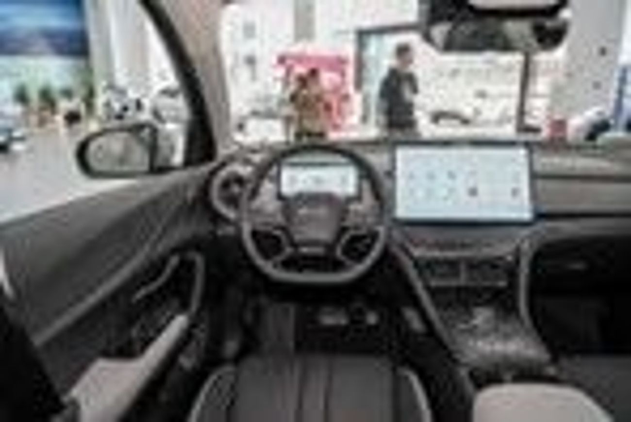 بي واي دي سيل 05 DM-i BYD Sealion 05 DM -i 2025 DM-i 115km