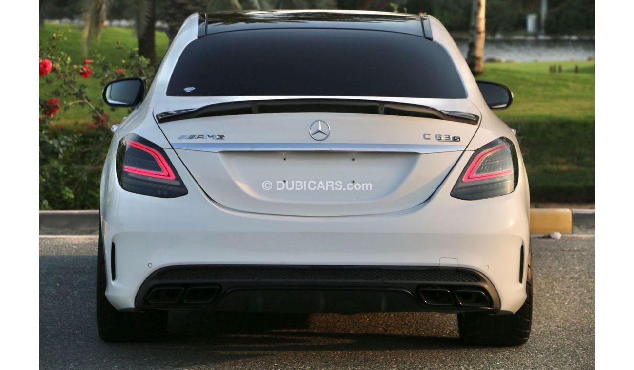 Mercedes-Benz C 63 AMG Mercedes Benz AMG C63S GCC 2015 full option edition 1 night package