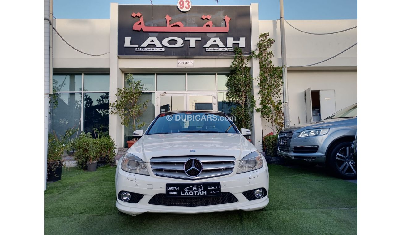 مرسيدس بنز C 300 خليجى موديل 2010 بانوراما جلد مثبت سرعة تحكم رنجات حساسات جناح بحالة ممتازة