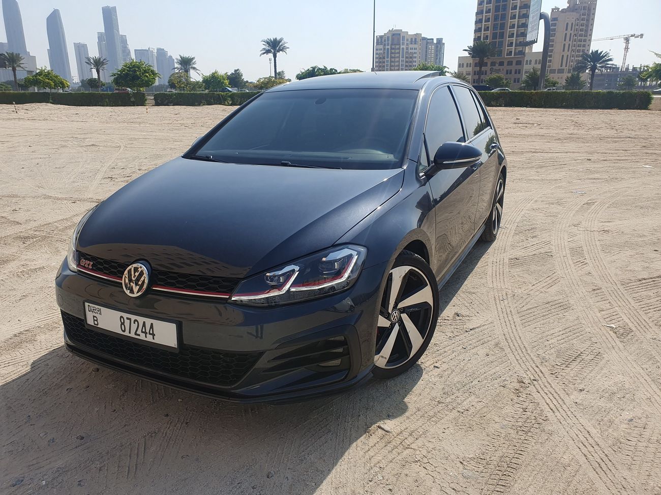 Volkswagen Golf GTI